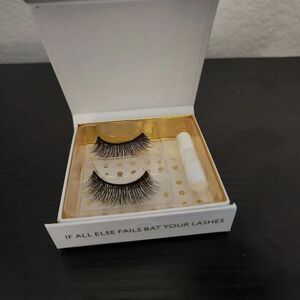 Battington Harlow 3D Synthetic Silk Lashes with Mini Glue